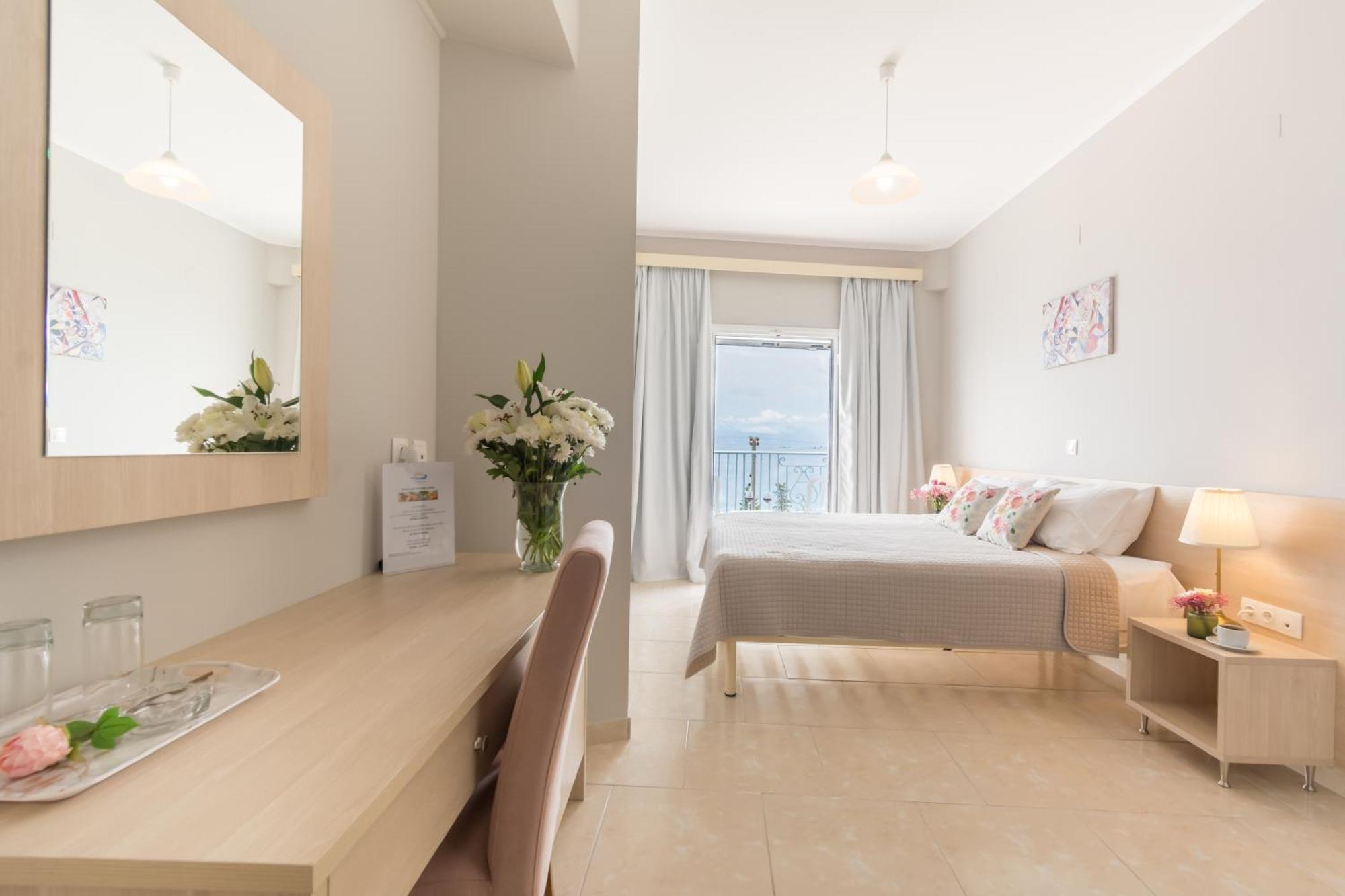 Aparthotel Corfu Aquamarine Notos Habitación foto